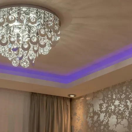 Central Luxury Moonlight *