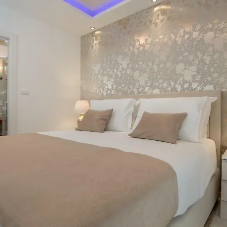 Apartamento Central Luxury Moonlight *