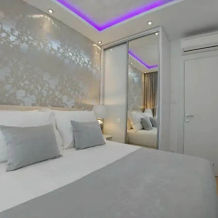 Central Luxury Moonlight Apartamento